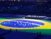 بالفيديو.. لاعبو الدنمارك بأخذية مضيئة فى حفل ختام دورة الألعاب الأوليمبية