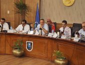 مجلس عمداء الكليات بجامعة قناة السويس يناقش استعدادات العام الجديد