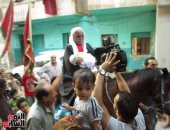 بمشاركة الأقباط.. أهالى "منية السيرج" بشبرا يختتمون احتفالات مولد "الموافى"