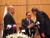 بالصور.. "المصرية للاتصالات" تسدد للحكومة شيكات بـ5.2 مليار قيمة الرخصة الرابعة