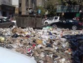 أكوام القمامة تهدد صحة الأهالى فى مدينة الحرفيين.. ومطالب بتطهير المكان