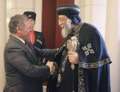 الملك عبد الله يستعرض مع البابا تواضروس سبل تعزيز زيارة الأقباط للأردن