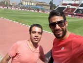 إكرامى يكشف نص رسالة أبو تريكة ونصائح كوبر على طائرة مدريد