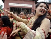 "مهرجان النساء" فى نيبال.. طقوس للزواج السعيد وسلامة الأبناء