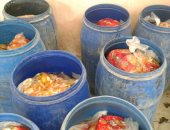 ضبط 9.5 أطنان من المخللات والأرز مجهول المصدر بحملة تموينية بالقناطر الخيرية