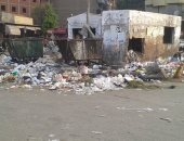 شوارع جسر السويس تكتظ بالقمامة.. والأهالى يطالبون بإزالتها قبل العيد