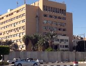 بالفيديو والصور.. حواجز خرسانية لتأمين محيط مديرية أمن السويس