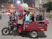 بالفيديو والصور.. الحنطور والمراجيح وركوب الخيل مظاهر العيد بدمنهور