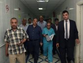 ​بالفيديو والصور.. محافظ الإسكندرية فى زيارة مفاجأة لمستشفى أبو قير العام