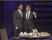 بالفيديو.. جيمى كيميل يلعب مع جيمس كوردن فى برنامج The Late Late Show