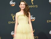 بالصور.. الممثلة "إيملى روبنسون" تصل إلى حفل Emmy awards