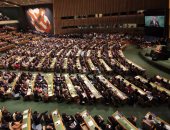 قاعة الجمعية العامة للأمم المتحدة تخلو من الوفود بعد انتهاء كلمة أوباما
