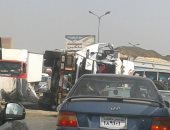 قارئ يشارك اليوم السابع بصور لحادث تصادم على طريق إسكندرية القاهرة الزراعى