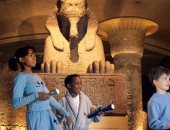 أطفال أمريكا يقومون بـ40 مغامرة فرعونية فى الليل بمتحف بنسلفانيا