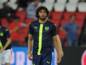 تقرير: محمد الننى لا يستحق الجلوس "ع الدكة" فى أرسنال