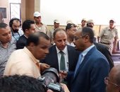 قنصل السودان بالإسكندرية يتابع حالة 26 ناجيا من حادث غرق مركب رشيد