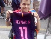 أخبار نيمار اليوم.. الشاب المعاق يكشف كواليس حصوله على قميص البرازيلى