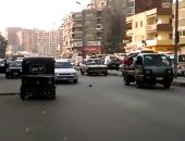 بالفيديو.. قارئ يرصد سير السيارات عكس الاتجاه فى شارع ابن الحكم بالقاهرة