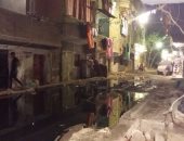 مياه الصرف تغرق شارع أبو بكر الصديق بعزبة النخل الغربية