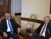 تعاون مشترك بين جامعة الإسكندرية والجامعة الفرنسية فى هندسة الغزل والنسيج