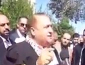 بالفيديو..محامون فلسطينيون ينظمون وقفة تنديدا باعتداء أجهزة أبو مازن على "مهند كراجة"