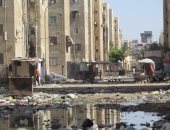 بالفيديو والصور.. سكان "الضواحى" ببورسعيد يشكون انتشار القمامة ومياه الصرف