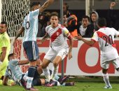 تصفيات المونديال..بالفيديو.. بيرو تنتزع نقطة من الأرجنتين فى غياب ميسى