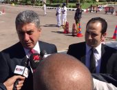 وزير الطيران يعود من شرم الشيخ بعد المشاركة فى احتفالية البرلمان