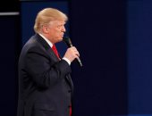 شاهد كيف عبر رسامو الكاريكاتير الأمريكيون عن أزمات ترامب