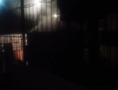 بالفيديو.. حرق المخلفات والنفايات أمام مستشفى حميات فاقوس بالشرقية