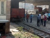 خروج قطار مواد بترولية من القضبان فى الإسكندرية 
