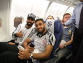 بالفيديو.. لاعبو الزمالك فى الطائرة المتجهة لجنوب إفريقيا
