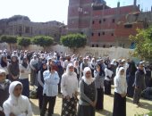 بالفيديو.. مدارس كفر الشيخ تقف دقيقة حدادا على أراوح شهداء مصر بسيناء