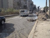 بالصور.. تعطل مشروع الصرف بـ"المندرة" شرق الإسكندرية يتسبب فى غرق المنطقة