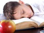 دراسة: قلة نوم الطفل تؤدى إلى اضطرابات سلوكية وعاطفية