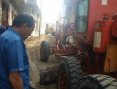 رئيس مدينة فارسكور بدمياط يتفقد أعمال رصف شوارع قرية ميت الشيوخ