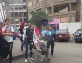 مشجعة زملكاوية تتحدى الإعاقة لمؤازرة الأبيض فى النهائى