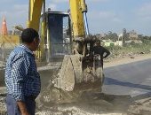بالصور.. دهان وترميم الوحدة المحلية بدمرو وحملة نظافة مكبرة فى شوارع المحلة