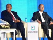بالصور.. مؤتمر شرم الشيخ يعرض نموذج محاكاة للحكومة من الشباب بحضور السيسي