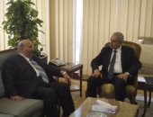 وزير التجارة يبحث مع سفير الكويت زيادة معدلات التعاون الاستثمارى