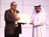 جامعة طنطا تهنئ أحمد خالد توفيق لفوزه بجائزة أفضل رواية بمعرض الشارقة