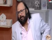 طلعت زكريا يبكى على الهواء مع "ست الحسن".. تعرف على السبب