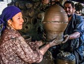 صناعة الفخار.. فن مصرى معجون بعرق الغلابة  وطمى النيل