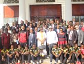 مجموعة مصر.. بالصور.. رئيس أوغندا يدعم المنتخب قبل لقاء الكونغو