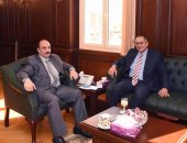 محافظ الإسكندرية يستقبل نائب وزير الإسكان للتطوير الحضري والعشوائيات