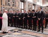 بالصور.. بابا الفاتيكان يستقبل منتخب ألمانيا قبل مواجهة إيطاليا