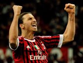 مفاجأة.. إبراهيموفيتش كان يريد العودة إلى ميلان بدلا من يونايتد