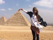 بالصور.. جولة لملكتى جمال أمريكا وإفريقيا بشوارع القاهرة لدعم السياحة