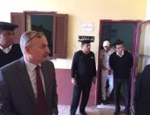 بالصور.. مدير أمن بورسعيد يقود حملة مرورية مكبرة بحى الزهور