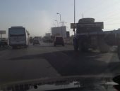 سير سيارات النقل الثقيل على دائرى طلعة بشتيل نهارا يهدد الأهالى 